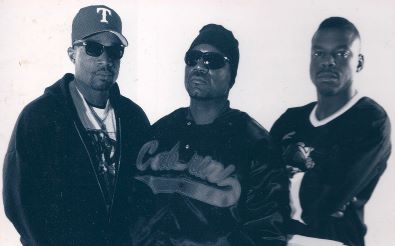 Chicago Undercover Cops / Rappers | No Strings Attached - ENews